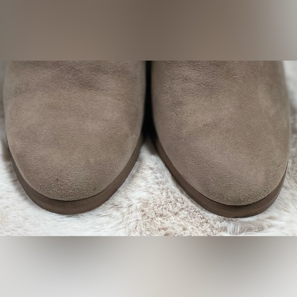 Vince Camuto Boots French Taupe Suede Leather Fileana - Womens Size 6.5M - Picture 7 of 13